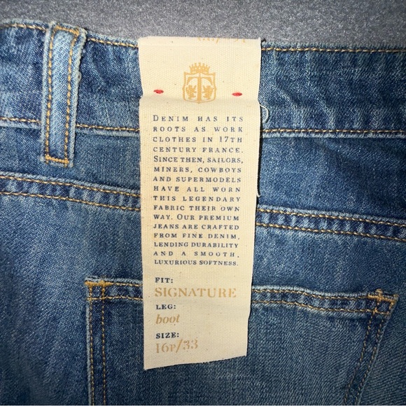 NEW Talbots Women’s Signature Boot cut Jeans Distressed look. Size 16P / 33 - Picture 12 of 14